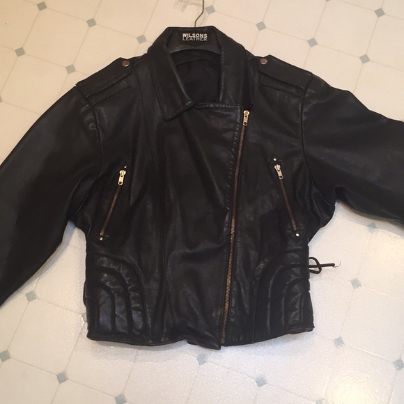 unknown Jackets & Blazers - 🔥70’s Vintage Leather donating soon!